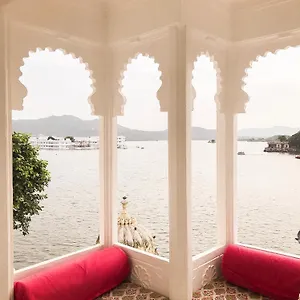 Jagat Niwas Palace **** Udaipur
