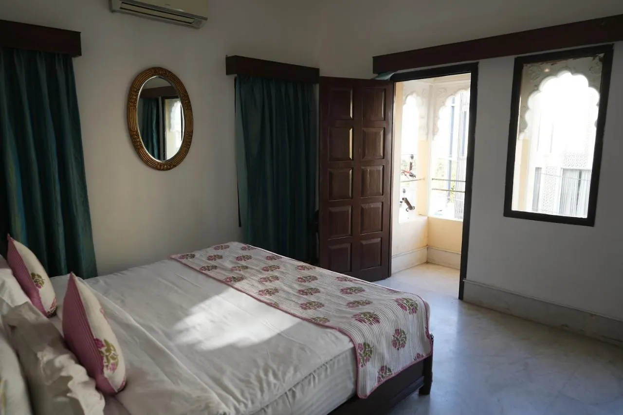 Hotel Amar Kothi Udaipur